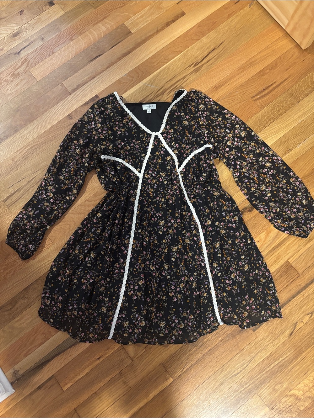 Umgee Black Floral Midi Dress with White Trim